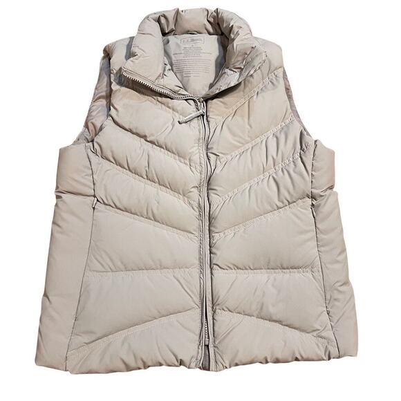 LL Bean Women’s Goose Down Puffer Vest Size Small Gray Insulated Warm Outdoor - Picture 1 of 5
